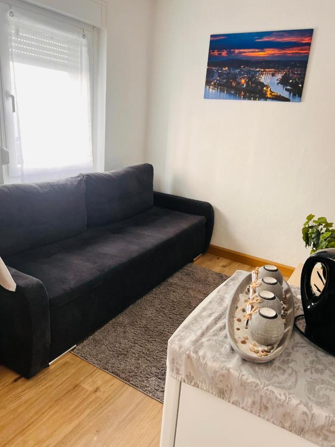 Kusch'Lige Kleine Wohnung Coblenza Exterior foto